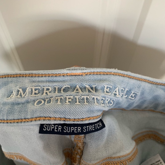 American Eagle- Distressed stretch legging jeans - Picture 5 of 6